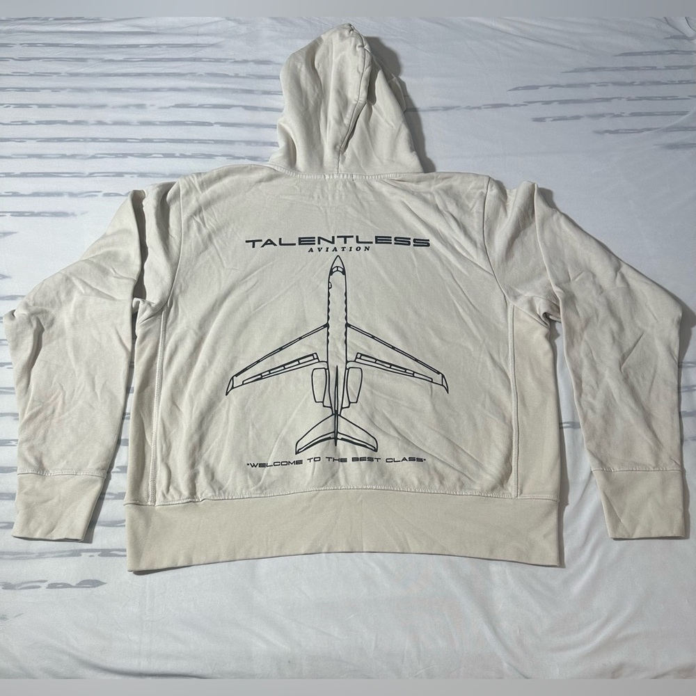 Men’s Talentless Cream Sweater Aviation collection size Large